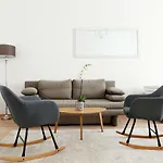 Blisse By Rockchair Apartments L Superhost Status L 5 Schlafzimmer 3 Baeder 3 Balkone L Family & Business Flair Welcomes You!