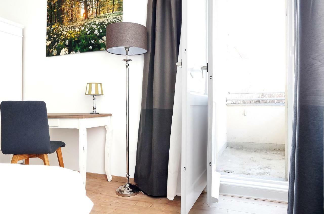 Blisse By Rockchair L Superhost Status L 5 Schlafzimmer 3 Baeder 3 Balkone L Family & Business Flair Welcomes You!